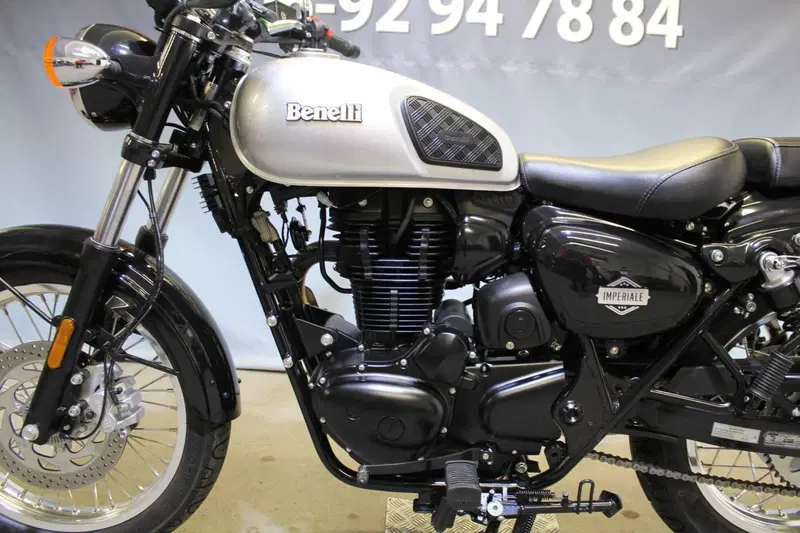 Benelli Imperiale 400 (2021 - 25) (15)
