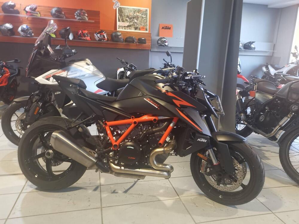 KTM 1390 Super Duke R EVO (2024)