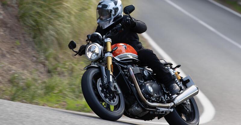 Triumph Speed Twin 1200 e Speed Twin 1200 RS: quale scegliere? [GALLERY]