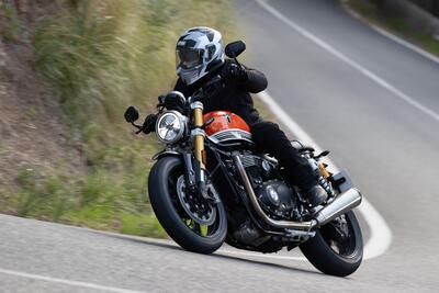 Triumph Speed Twin 1200 e Speed Twin 1200 RS: quale scegliere? [GALLERY]