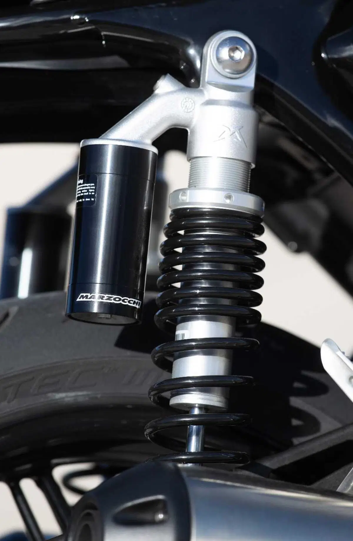 Triumph Speed Twin 1200 e Speed Twin 1200 RS: quale scegliere? (9)