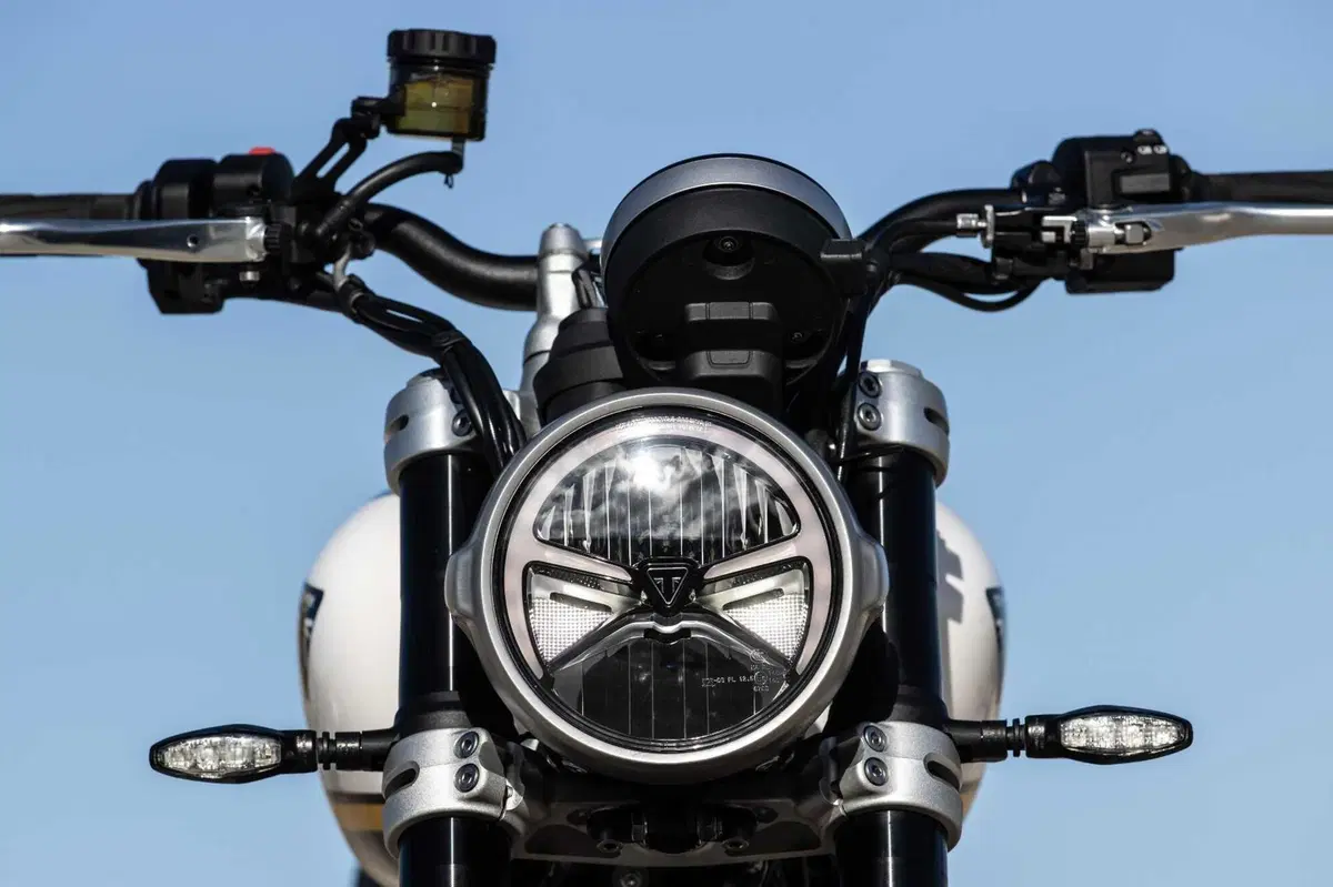 Triumph Speed Twin 1200 e Speed Twin 1200 RS: quale scegliere? (23)