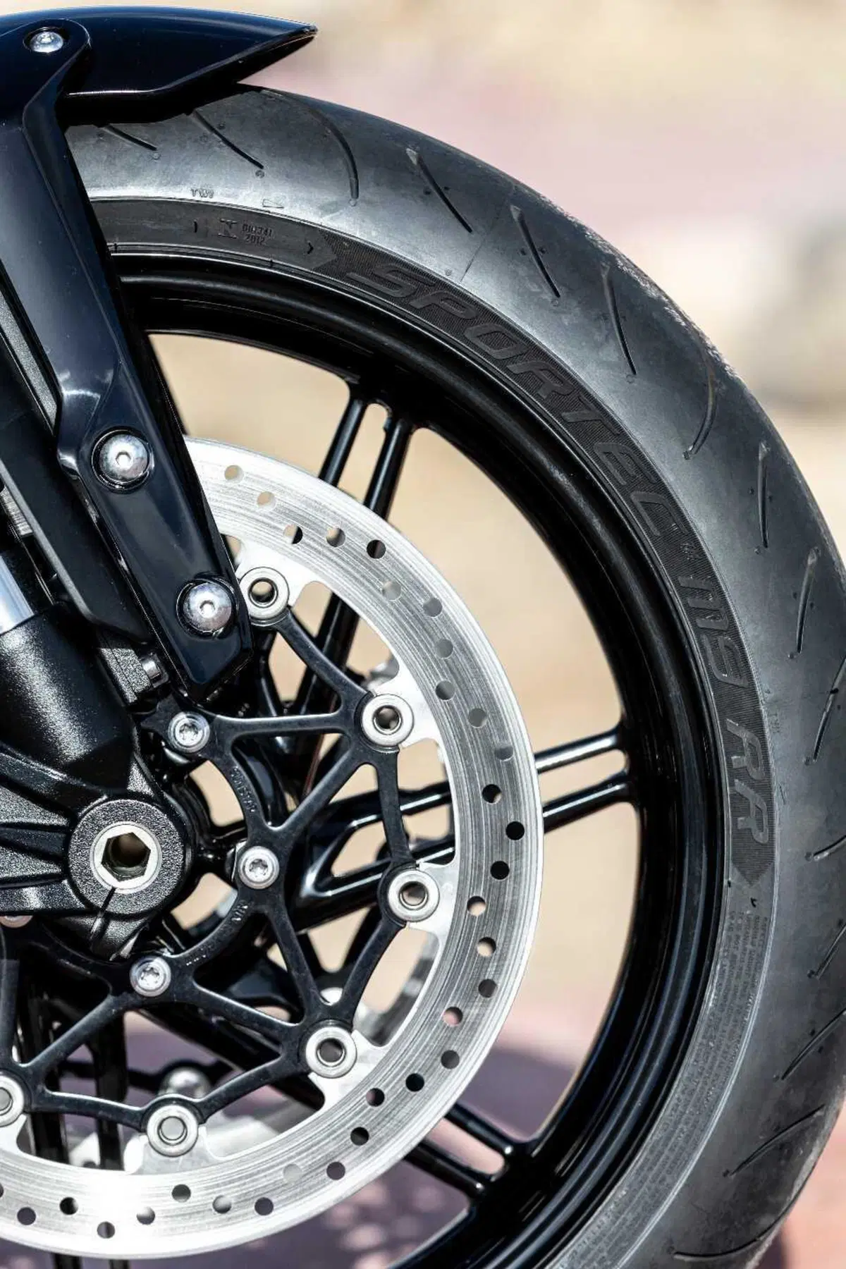 Triumph Speed Twin 1200 e Speed Twin 1200 RS: quale scegliere? (30)
