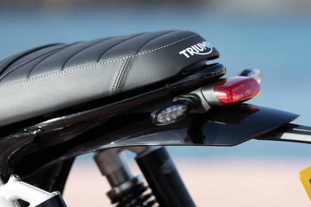 Triumph Speed Twin 1200 e Speed Twin 1200 RS: quale scegliere? (33)