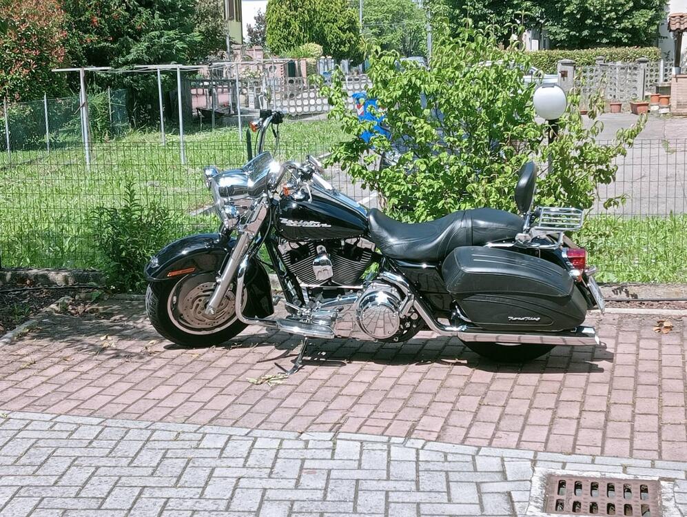 Harley-Davidson 1584 Road King (2006 - 07) - FLHR (2)