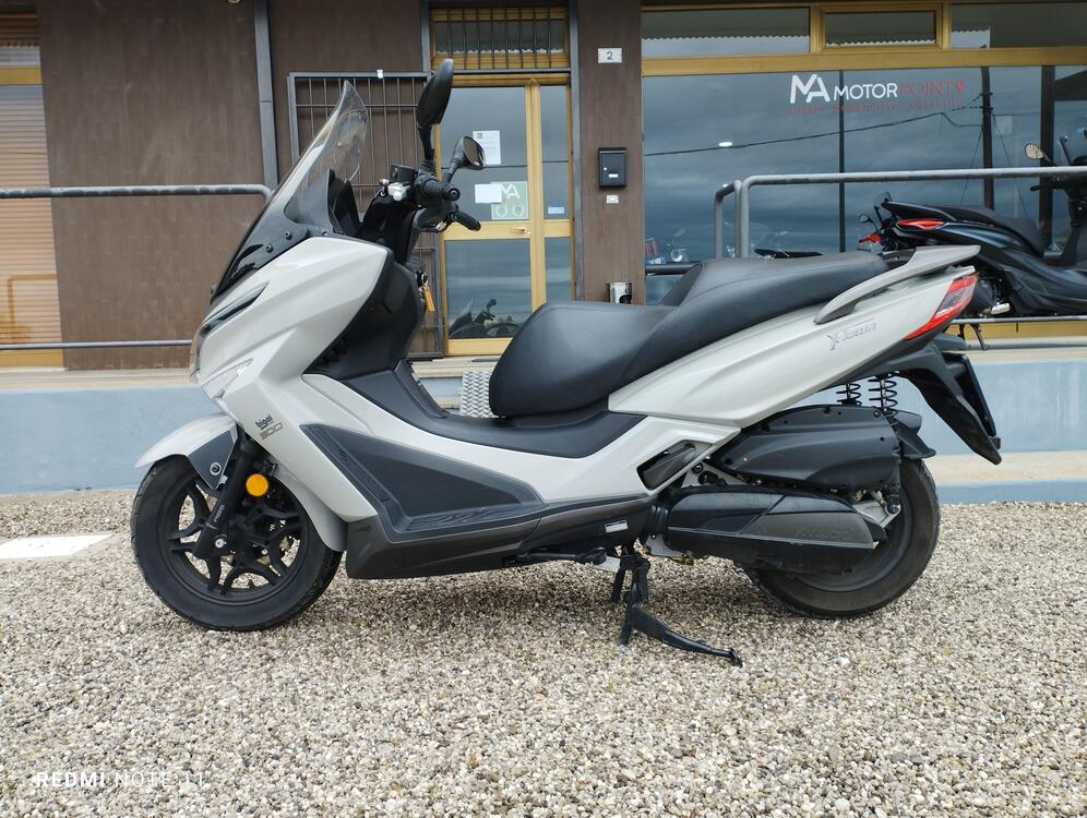 Kymco Xciting 300i