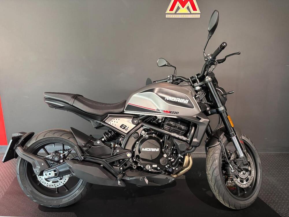 Moto Morini SEIEMMEZZO STR (2022 - 24) (4)