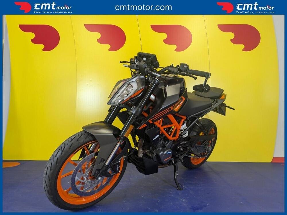 KTM 125 Duke (2021 - 23) (2)