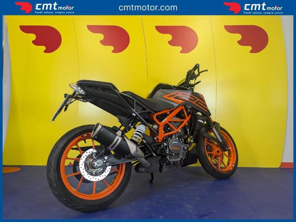 KTM 125 Duke (2021 - 23) (4)