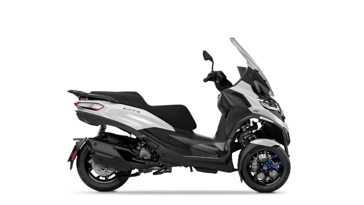 Piaggio MP3 MP3 400 Sport Hpe (2025 - 26) (2)