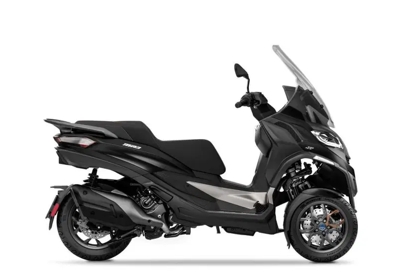 Piaggio MP3 MP3 530 Hpe Exclusive (2025 - 26) (2)