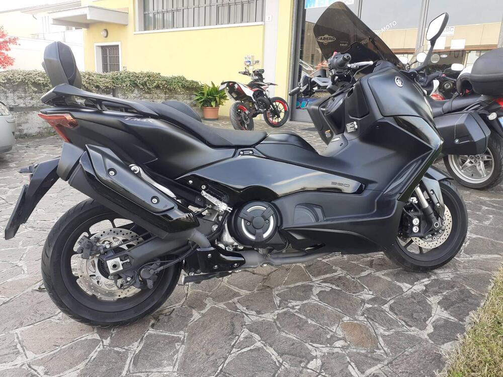 Yamaha T-Max 560 (2022 - 24)