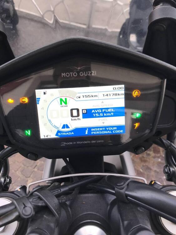 Moto Guzzi V85 TT (2019 - 20) (2)