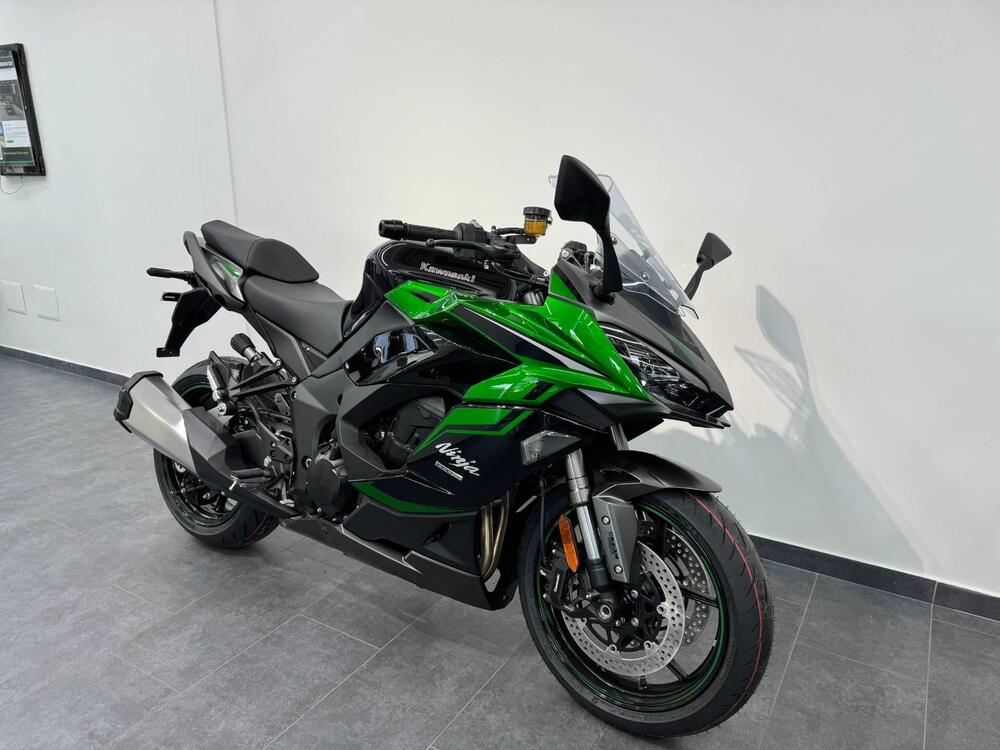 Kawasaki Ninja 1000 SX (2021 - 24) (2)