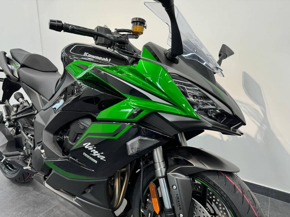 Kawasaki Ninja 1000 SX (2021 - 24) (4)