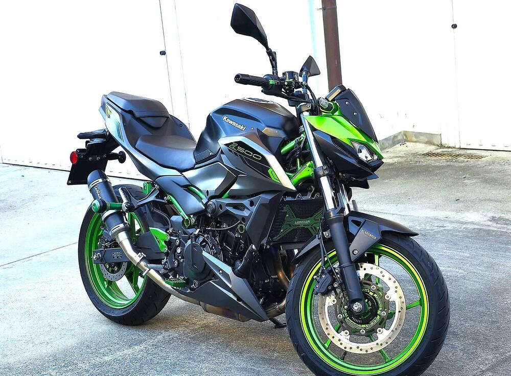 Kawasaki Z 500 SE (2024 - 25)