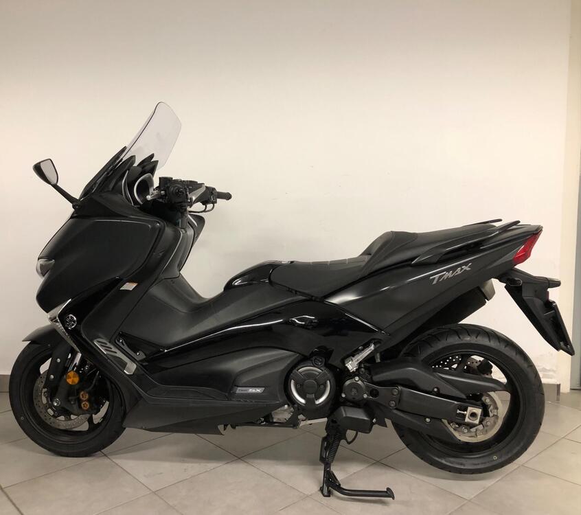 Yamaha T-Max 530 SX (2017 - 19) (2)