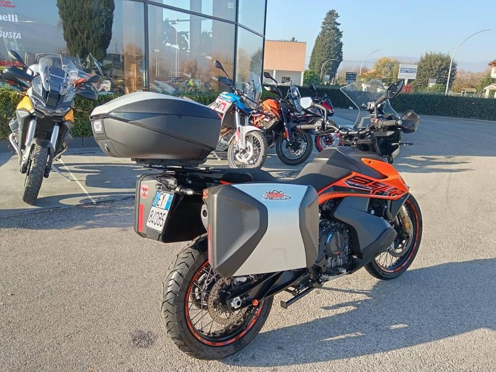 KTM 890 Adventure (2022) (4)