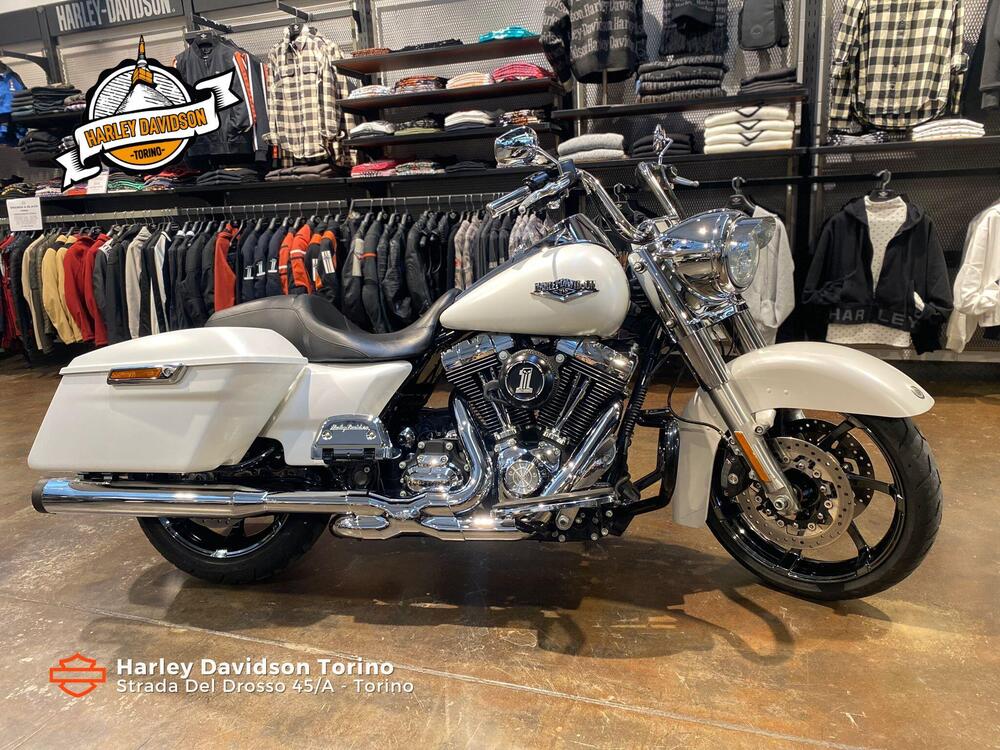 Harley-Davidson 1690 Road King (2013 - 16) - FLHR