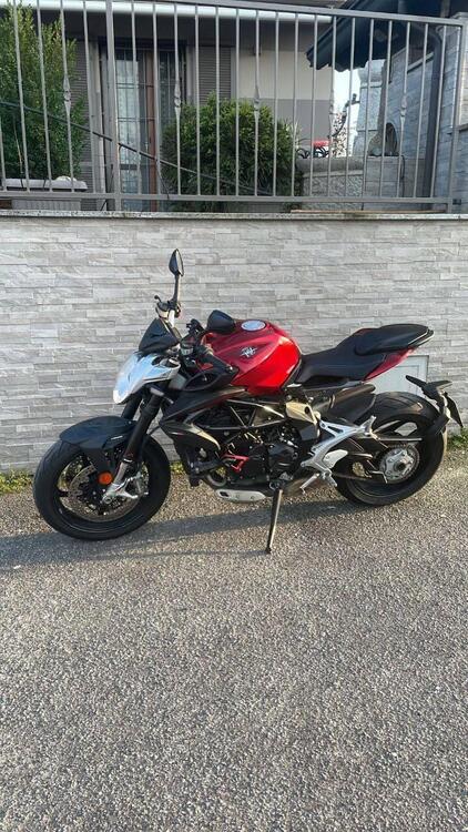 MV Agusta Brutale 800 (2020) (3)