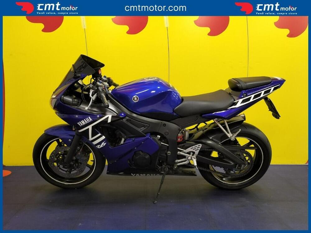 Yamaha YZF R6 (2003 - 04) (3)