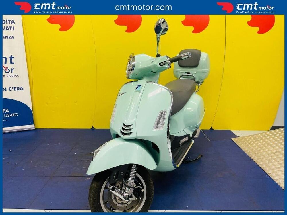 Vespa GTS 300 Super Hpe (2021 - 22) (2)