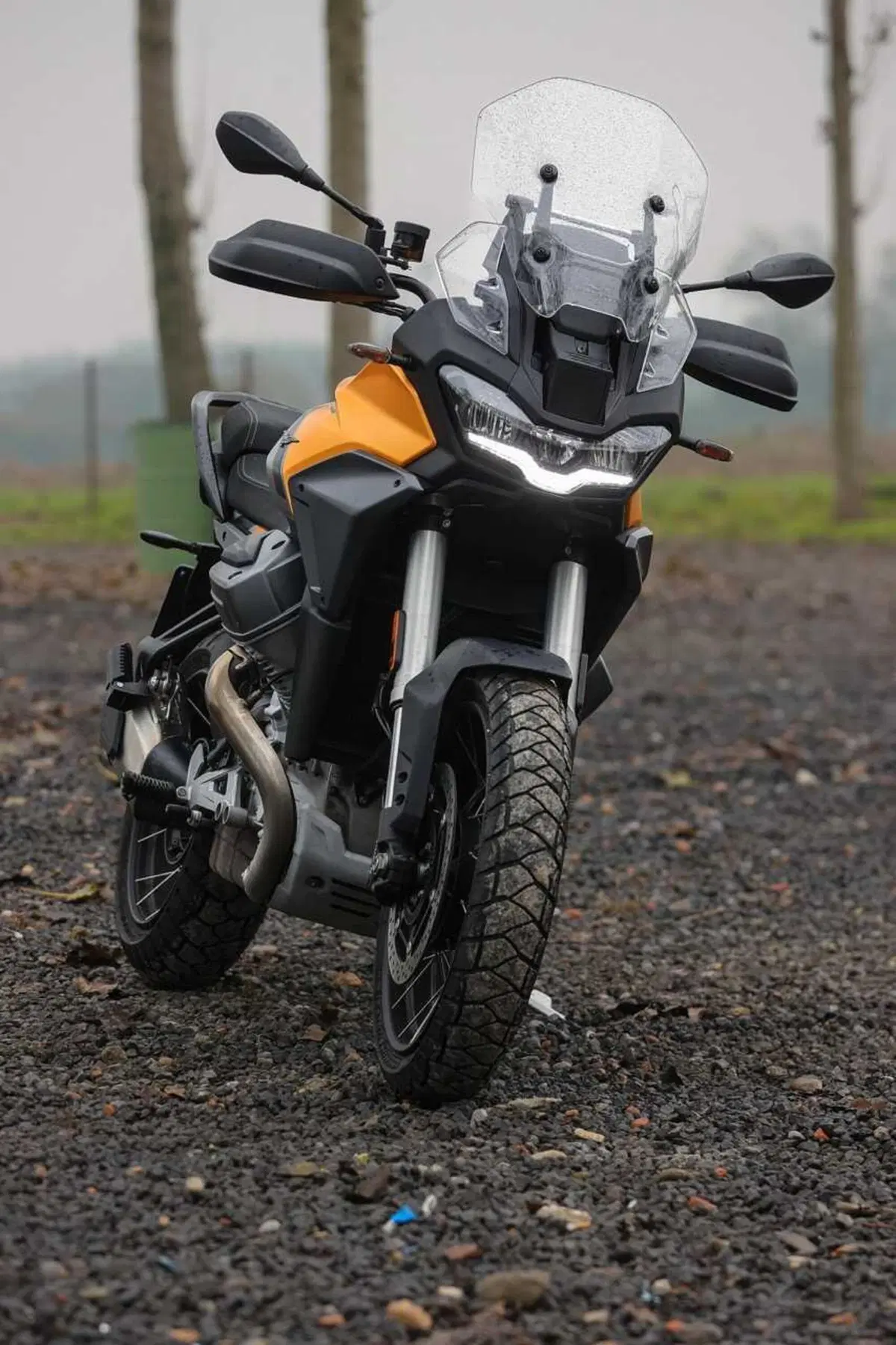 Stelvio o V85 Strada? Confronto agli antipodi in casa Moto Guzzi [VIDEO] (16)