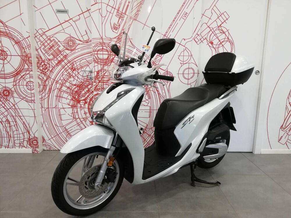 Honda SH 150 i (2017 - 19) (4)