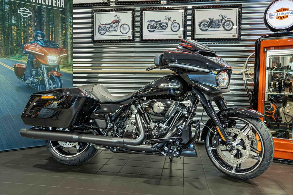 Harley-Davidson Street Glide (2024)