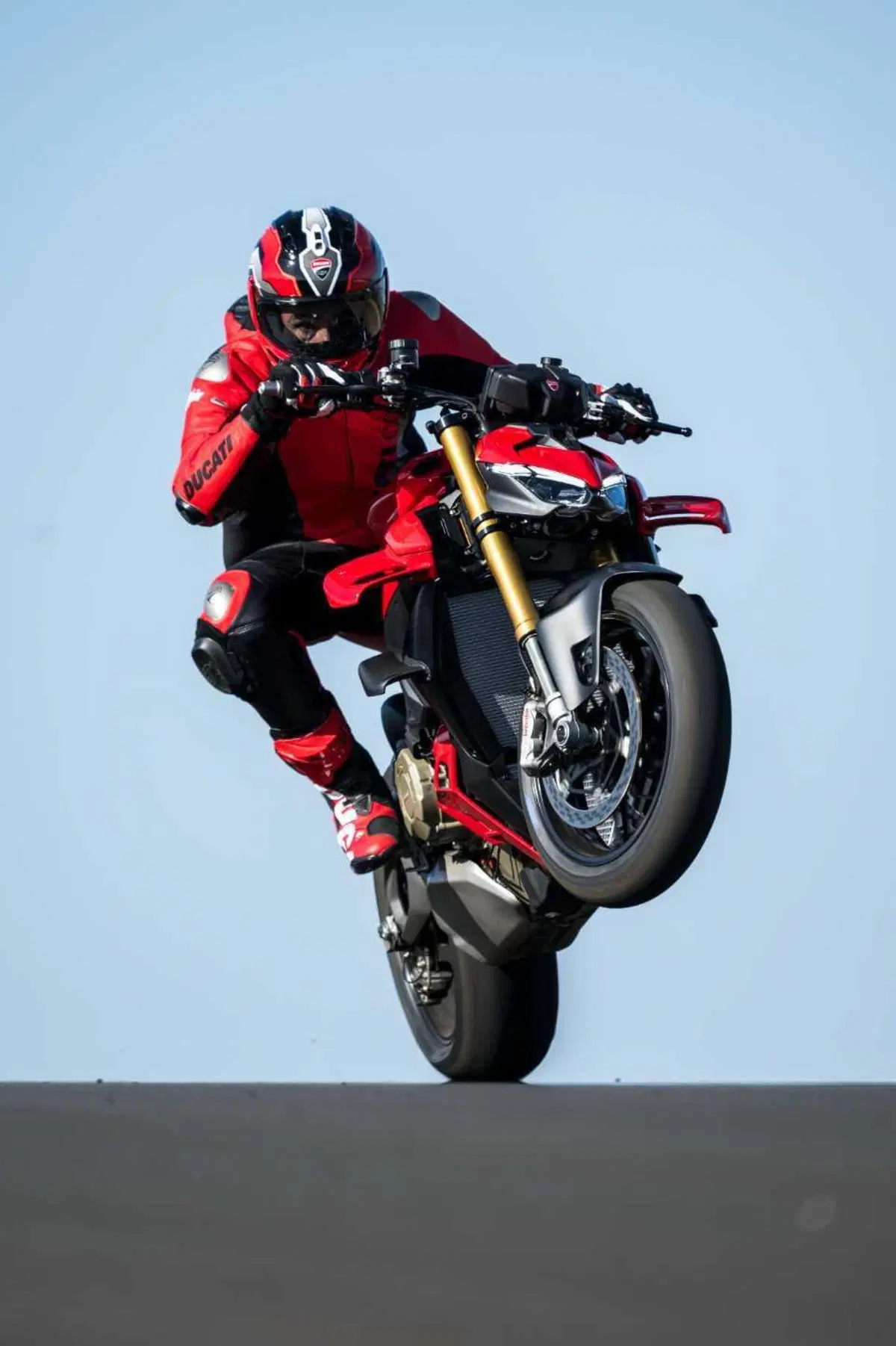 Ducati Streetfighter V4 e V4S 2025. 214 cv per 189 kg: adesso ancora più tecnologica e performante [VIDEO] (8)