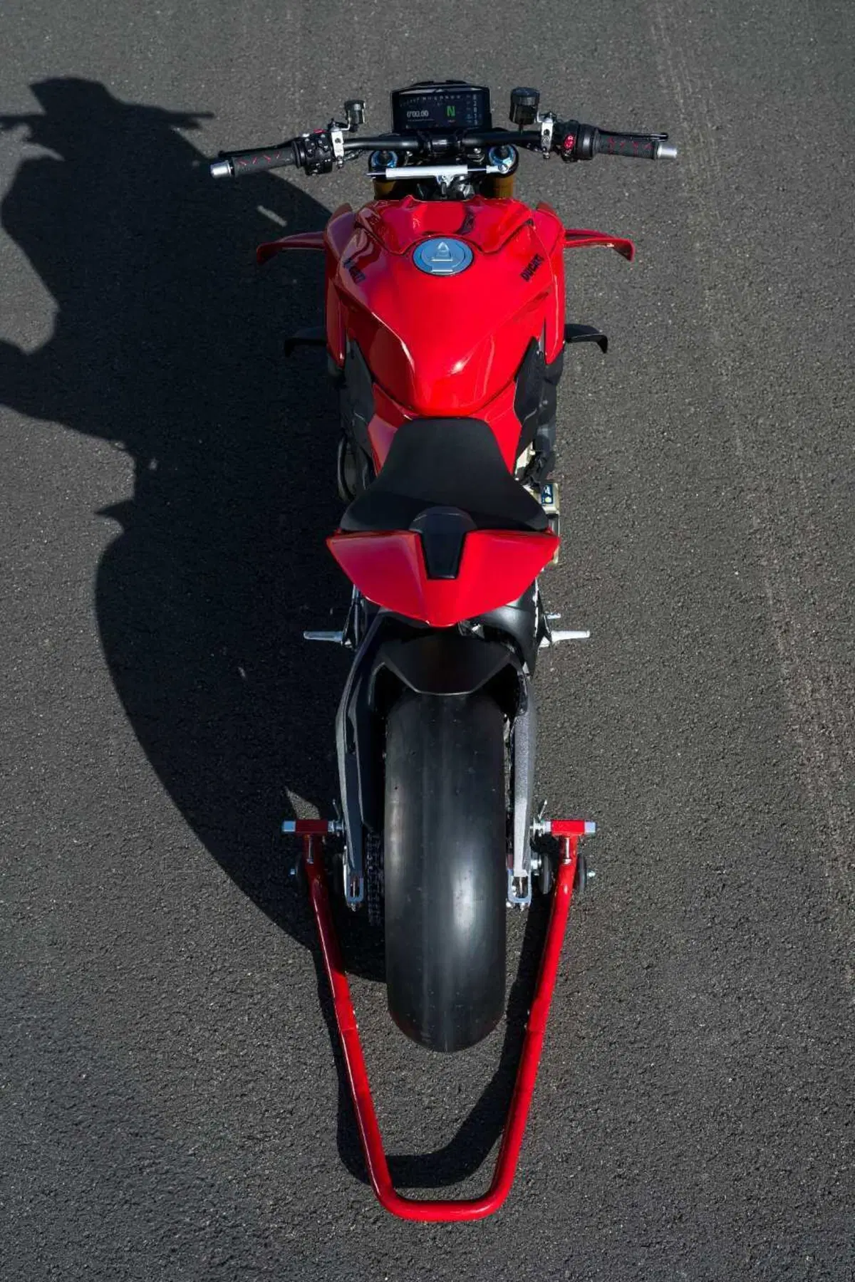 Ducati Streetfighter V4 e V4S 2025. 214 cv per 189 kg: adesso ancora più tecnologica e performante [VIDEO] (44)