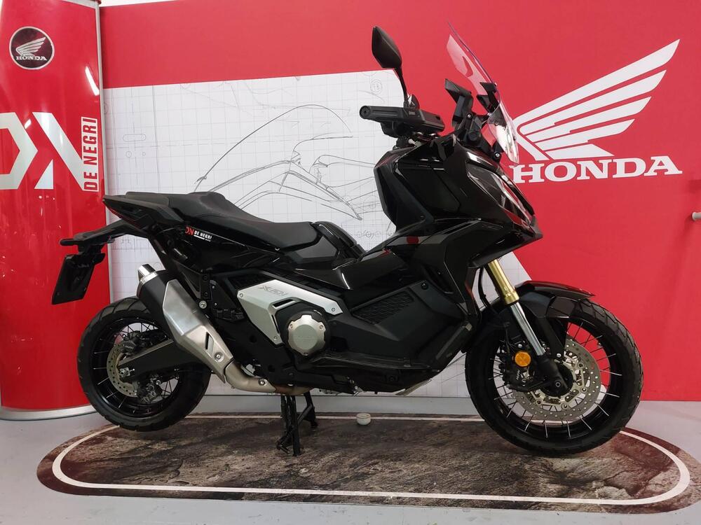 Honda X-ADV 750 DCT (2021 - 24) (4)