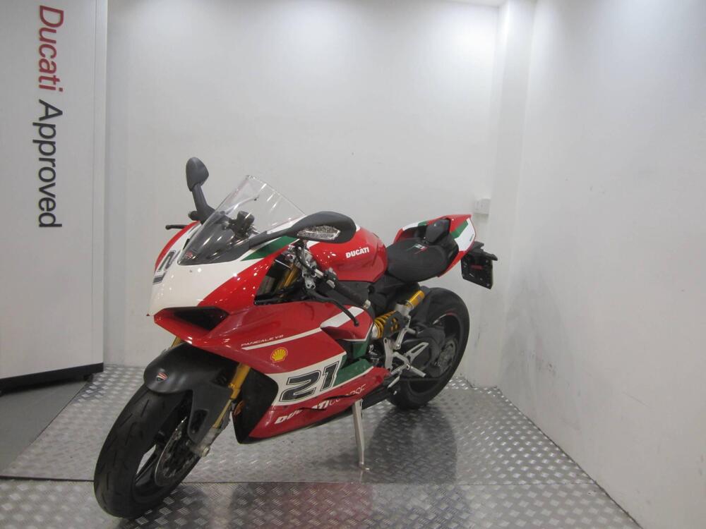 Ducati Panigale V2 Bayliss 1st Championship 20th Anniversary (2021 - 24) (2)