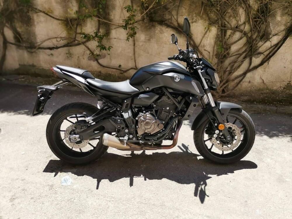 Yamaha MT-07 (2018 - 20) (2)