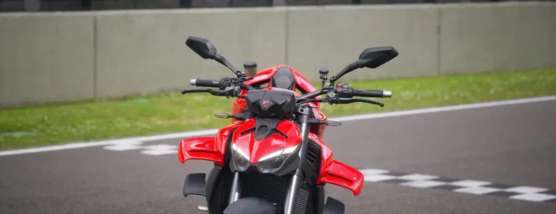 Ducati Streetfighter V4 (2025 - 26) (2)