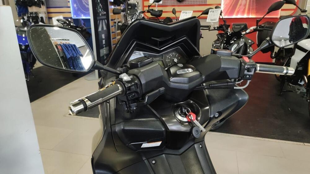 Yamaha T-Max 530 (2012 - 14) (3)