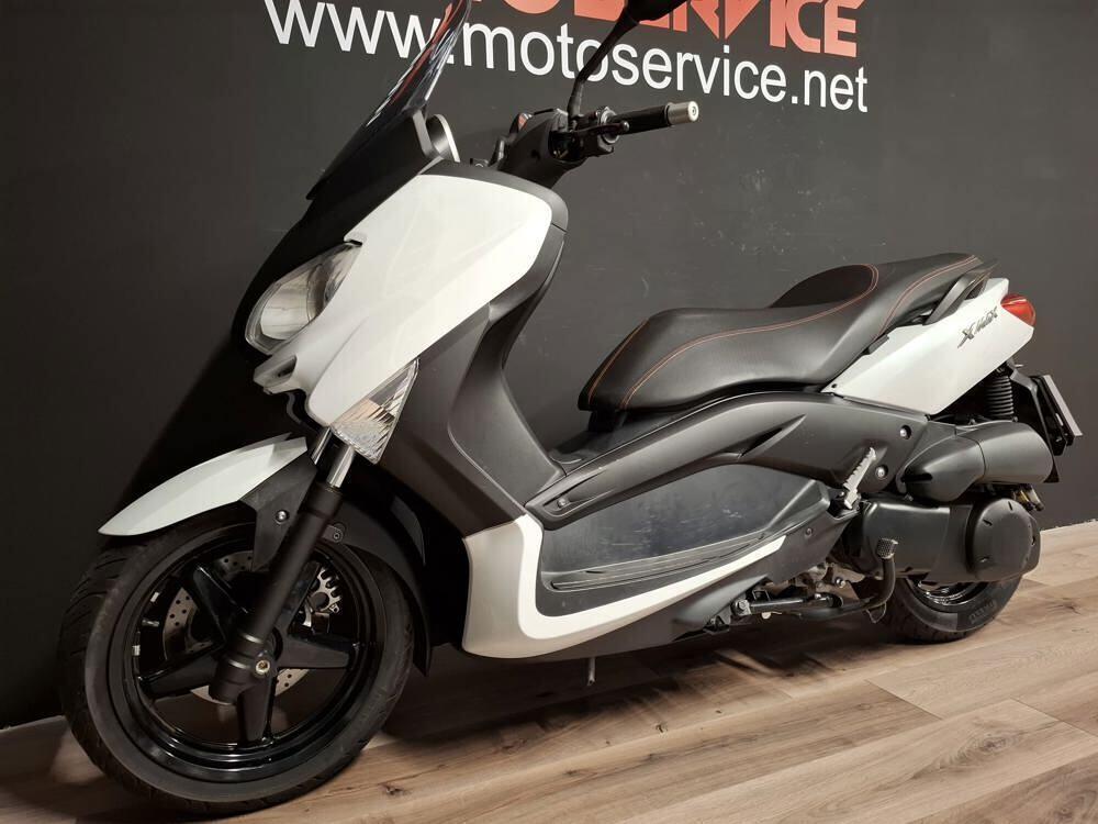 Yamaha X-Max 250 (2010 - 13) (2)