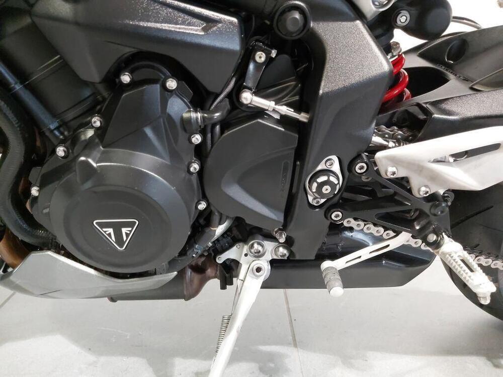 Triumph Street Triple 765 R (2023 - 24) (5)