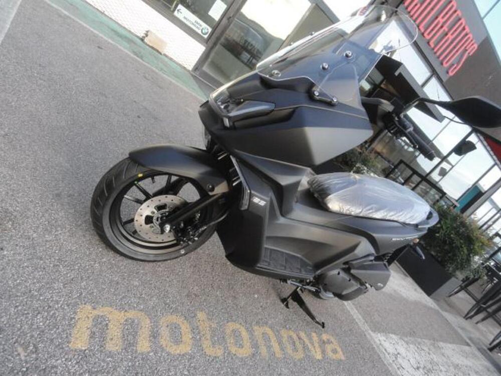 Kymco Skytown 125i (2024) (4)