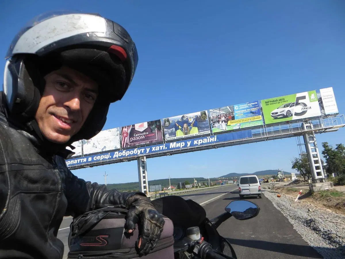 Francesco Loreti: il Kazakistan con la  BMW K1200S "Bucefalo" (20)