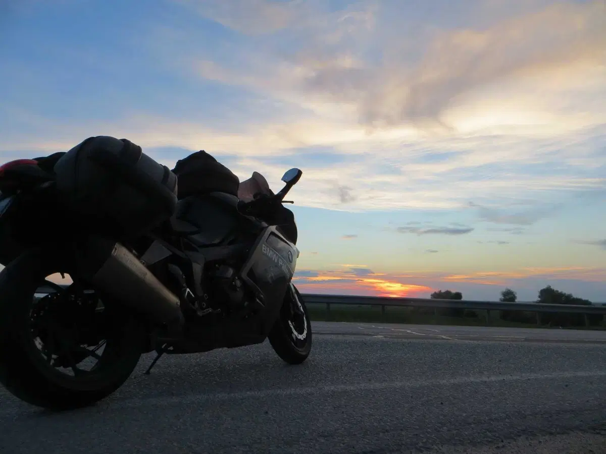 Francesco Loreti: il Kazakistan con la  BMW K1200S "Bucefalo" (23)