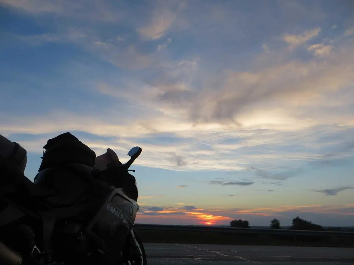 Francesco Loreti: il Kazakistan con la  BMW K1200S "Bucefalo" (24)