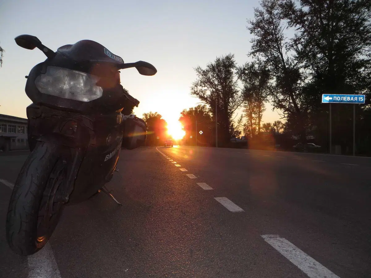 Francesco Loreti: il Kazakistan con la  BMW K1200S "Bucefalo" (33)