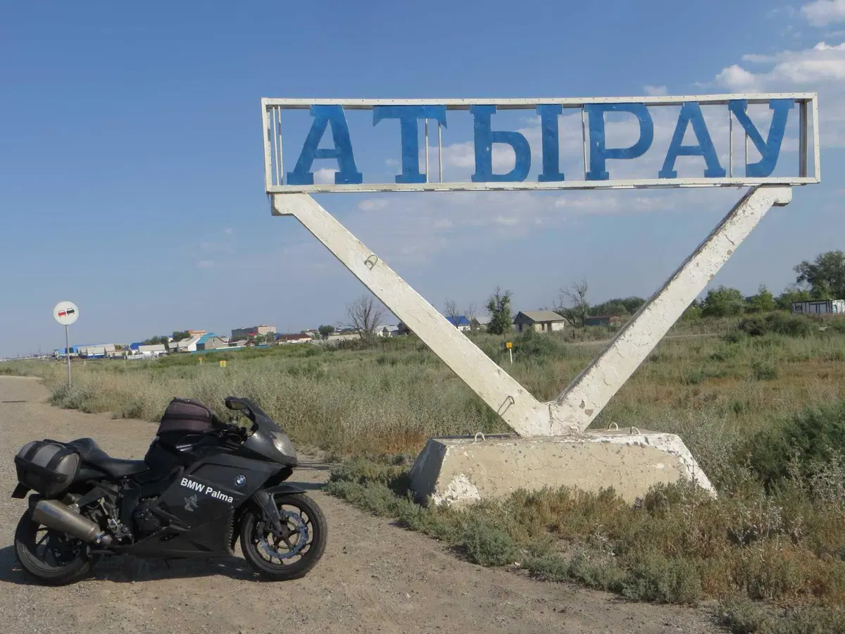 Francesco Loreti: il Kazakistan con la  BMW K1200S "Bucefalo" (73)