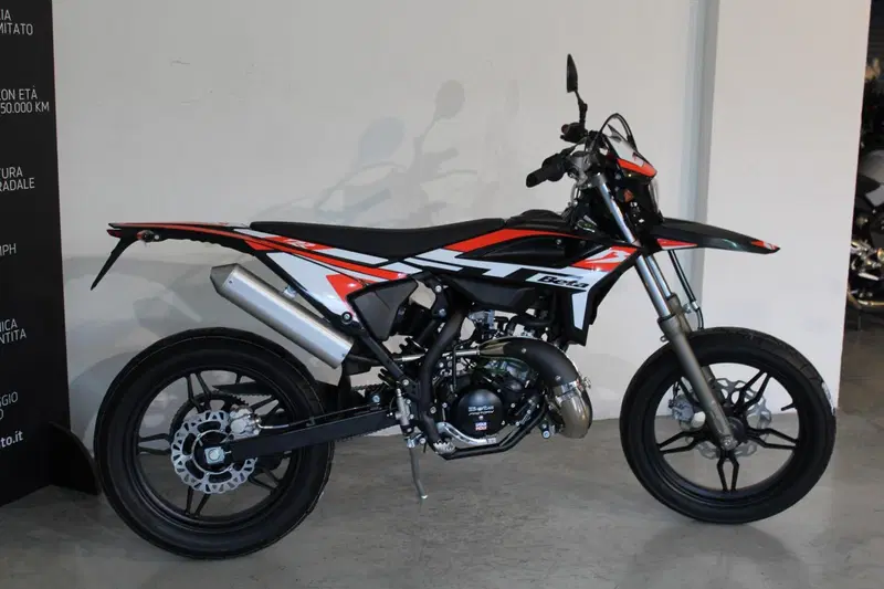Betamotor RR 50 Motard (2021 - 26) (4)