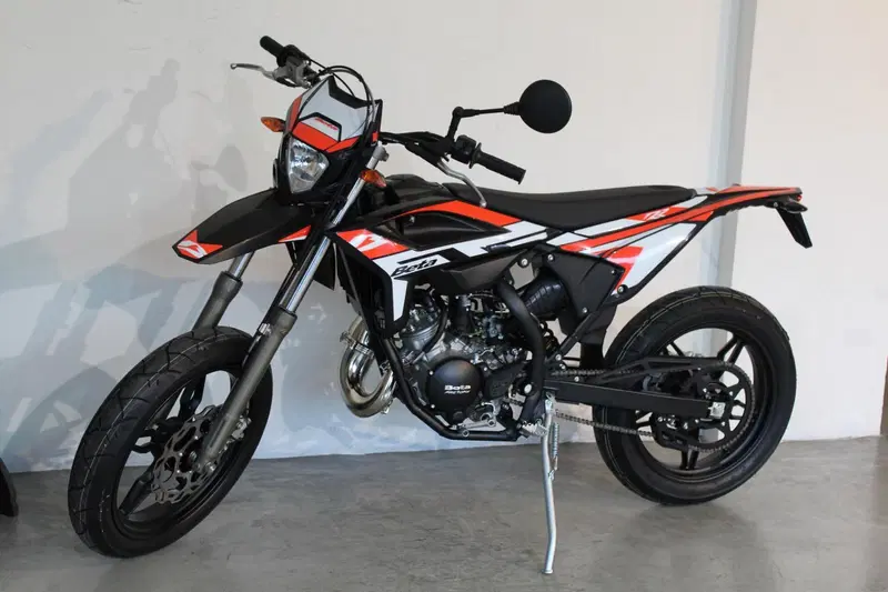 Betamotor RR 50 Motard (2021 - 26) (7)