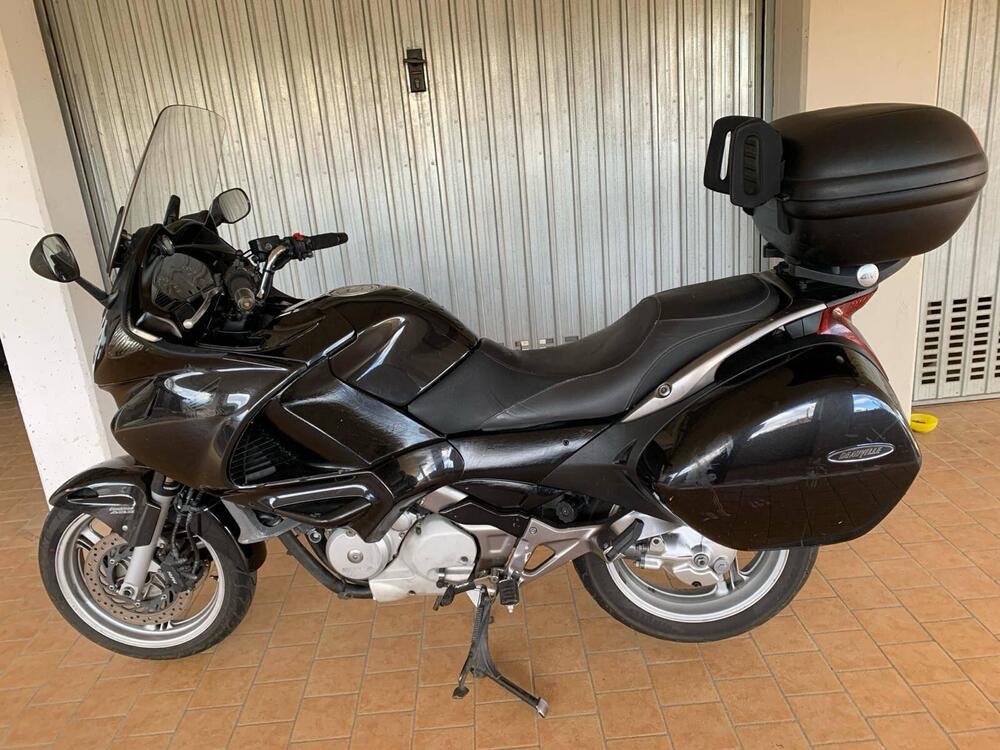 Honda Deauville 700 ABS (5)