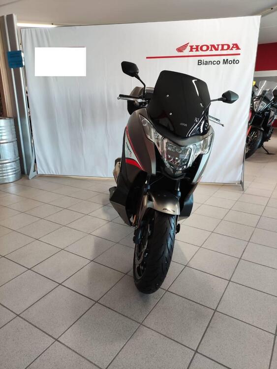 Honda Integra 750 DCT (2016 - 17) (5)