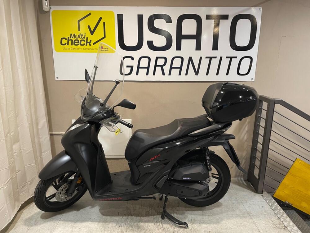 Honda SH 150i (2020 - 24) (2)