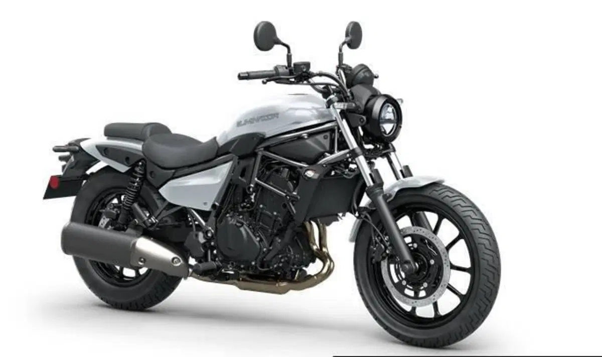 Kawasaki Eliminator 500 (2024 - 26)